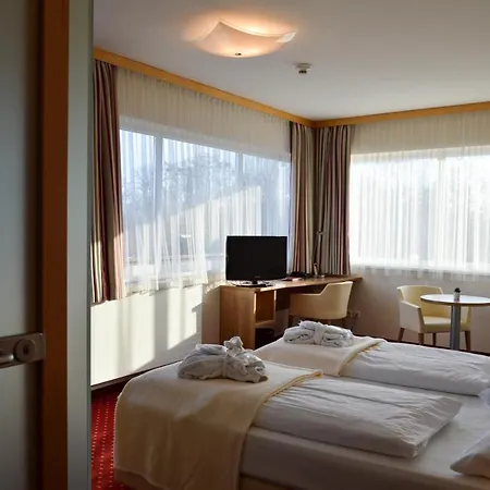 Roemerhof Hotel 4*